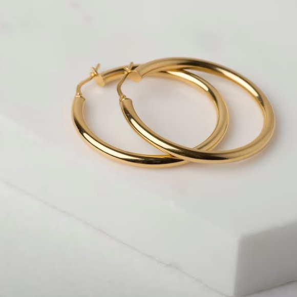 necessTITTIES Jewelry - n e w | 18k gold filled hoops